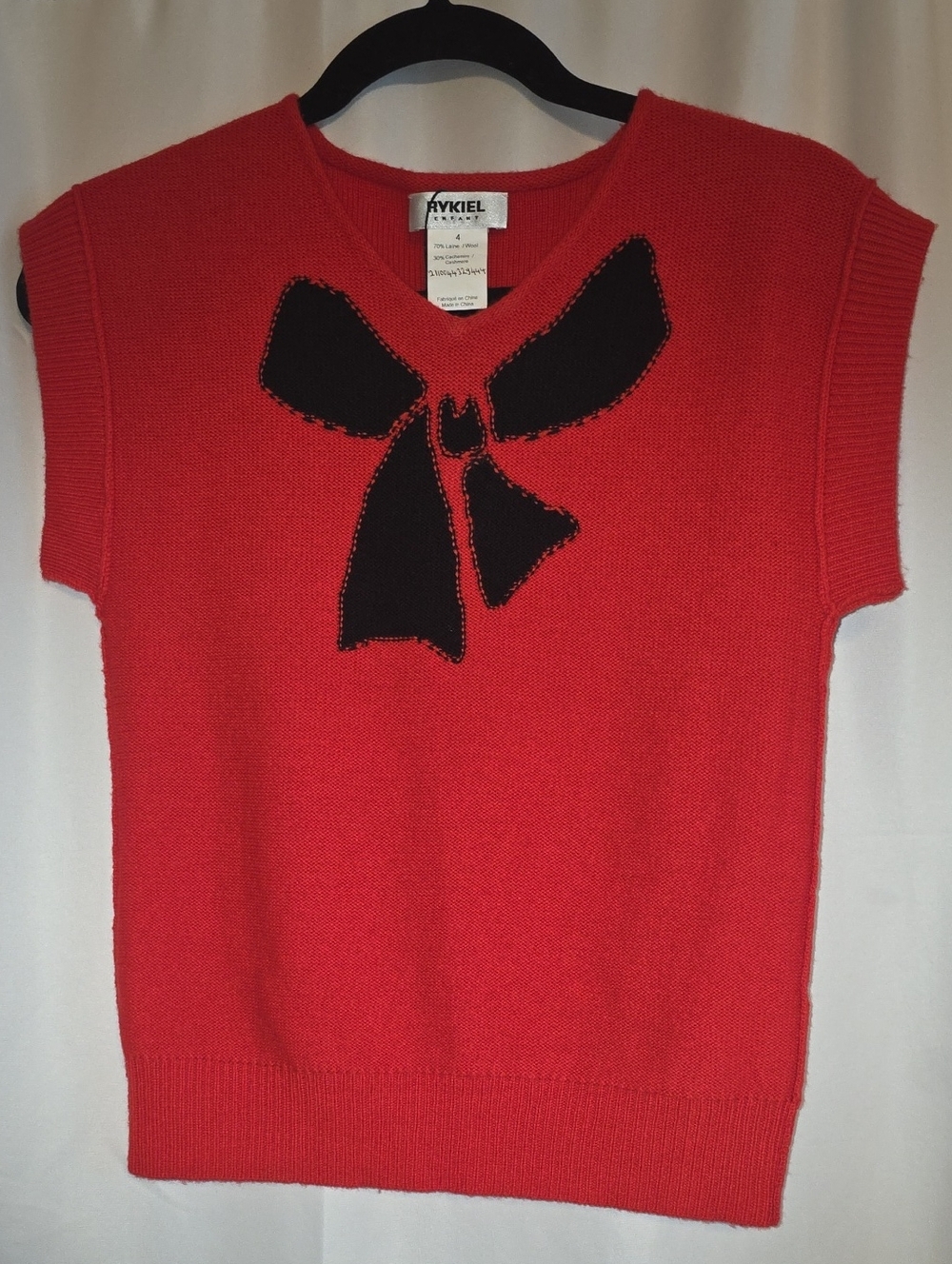 Sonia Rykiel Kids Red Knit Shell with Black Bow Applique 70% Wool 30% Cashmere